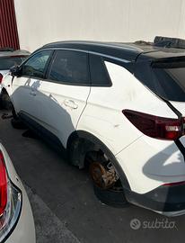 Ricambi opel grandland x
