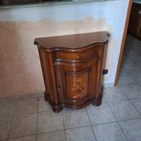 Mobiletto su disimpegno