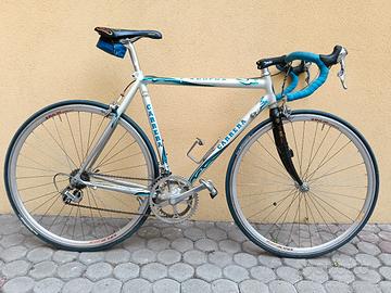 bici da corsa Carrera