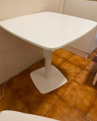 Tavolo