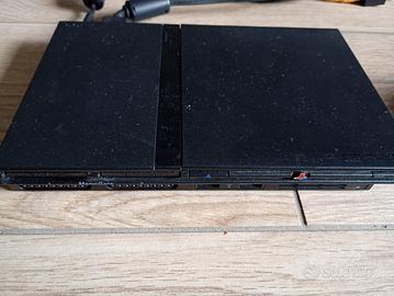 PLAYSTATION 2 SLIM + GIOCHI 3 PZ
