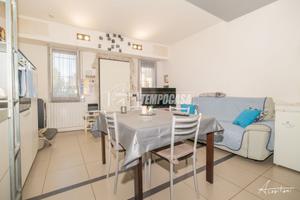 BILOCALE CON INGRESSO INDIPENDENTE A LIMIDI