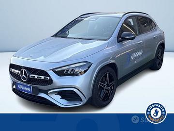 Mercedes-Benz GLA 180 d Automatic AMG Line Pr...