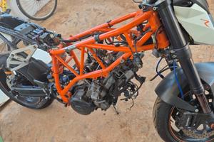 Telaio con documenti ktm superduke 990 2010 