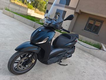Beverly 300 hpe