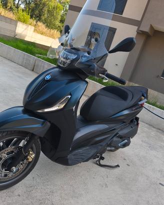 Beverly 300 hpe
