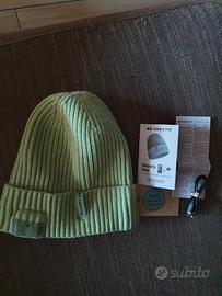 Berretto invernale con cuffie wireless integrate

