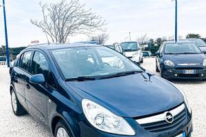 Opel Corsa 1.2 5 porte Cosmo