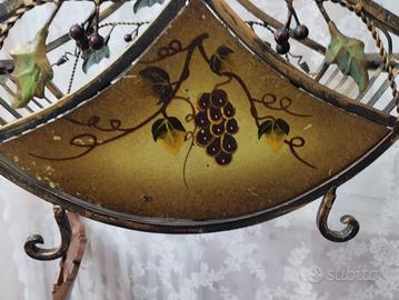 porta riviste in stile 