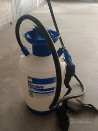 pompa da giardino disinfestazione