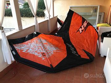 Kite Naish Cult Sport 7,5 con relativa barra e cav