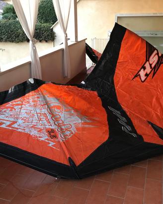 Kite Naish Cult Sport 7,5 con relativa barra e cav
