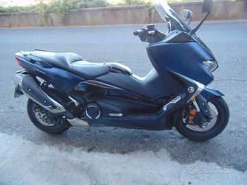 Yamaha T Max 530 DX blu 2018 km 19800