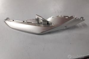 Coperchio convogliatore destro SUZUKI GSXR 1000 K9
