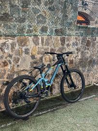 Mondraker summum carbon r