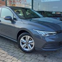 Volkswagen Golf 1.0 eTSI EVO DSG Life