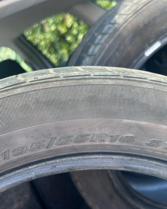 Due gomme estive 195/55 R 16    87W