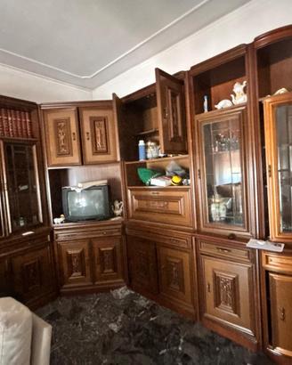 Mobile soggiorno angolare classico in legno con ve