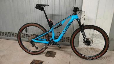 MTB Full - Canyon Neuron CF8 model year 2022