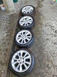 GOMME 215/45 R17 invernali con cerchi in lega 17"