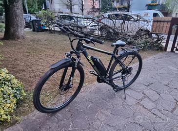 Mountain Bike Elettrica 29"