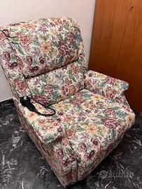 Poltrona elettrica alzapersona anziani 2 motori