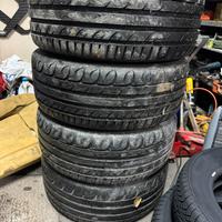 4 gomme riken 225/40/18 estive