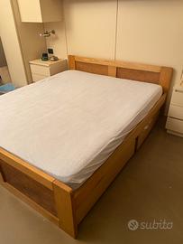 Letto matrimoniale in legno e paglia di Vienna