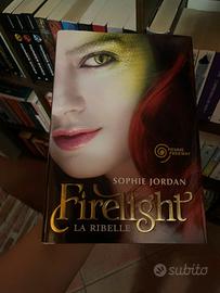 Firelight - Sophie Jordan