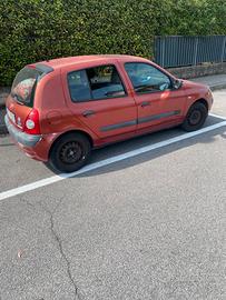 CLIO 1.2 fair away 2005 1000 trattabili