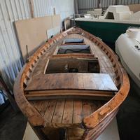 Barca gozzo in legno