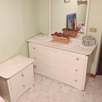 cameretta donna armadio comodino e cassettiera