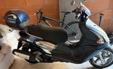 scooter Benelli