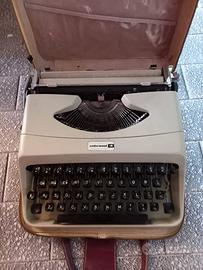 Macchina da scrivere