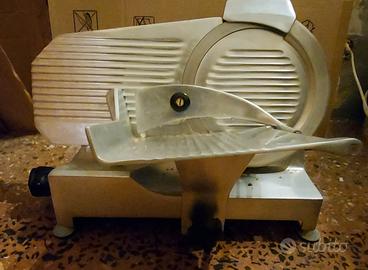 affettatrice professionale acciaio inox 