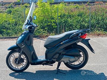 Benelli Caffè nero 125
