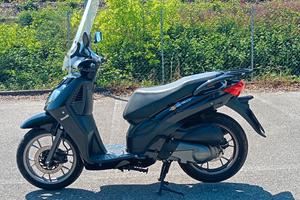 Benelli Caffè nero 125