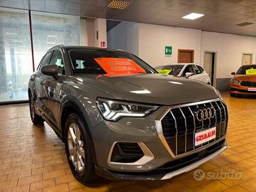 AUDI Q3 35 TDI S tronic Business Advanced MATRIX