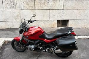 Moto  BMW R1200R Rossa Stupenda
