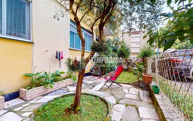 GRAZIOSO BILOCALE CON AMPIO GIARDINO PRIVATO!