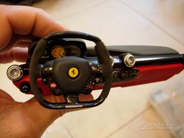 Modello LaFerrari 1:8 completo 101 uscite