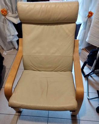 Poltrona Ikea modello POANG in Pelle.