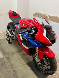 Honda cbr rrr 1000 sp