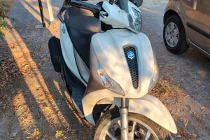 Piaggio Medley 125