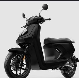 Scooter elettrico NIU