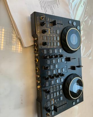DJ console hercules 4-mx