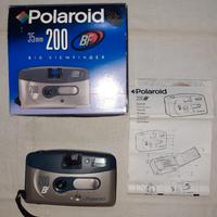 Macchina fotografica "POLAROID 200 BF".