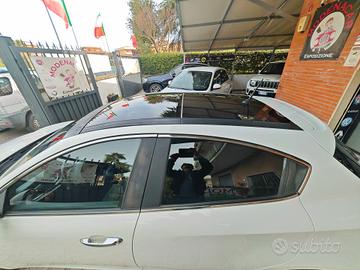 Alfa Romeo Giulietta 1.6 JTDm-2 105 CV Exclusive