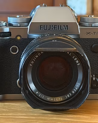 FujiFilm XT1 Silver con obiettivi