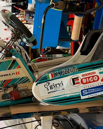Kart telaio Formula k2023 con radiatore e cerchi